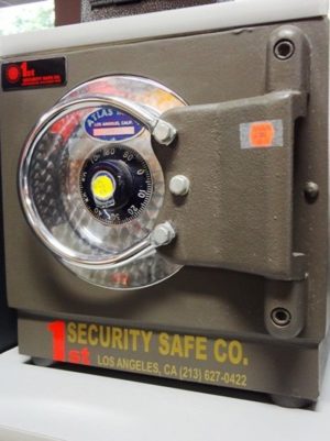 Used Safes, Non TL Rated Burglary Resistant Steel Plate Safes #28 – 1st Security