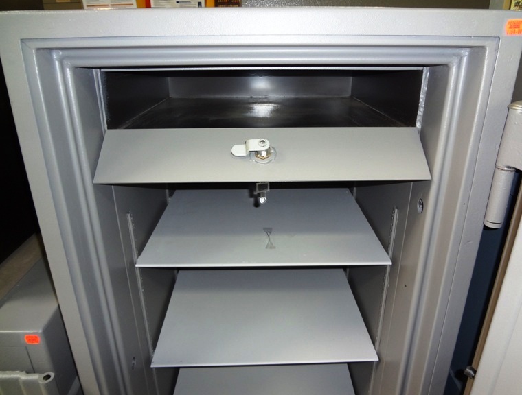 Used Major Fireproof Safe Fire Rated Safes